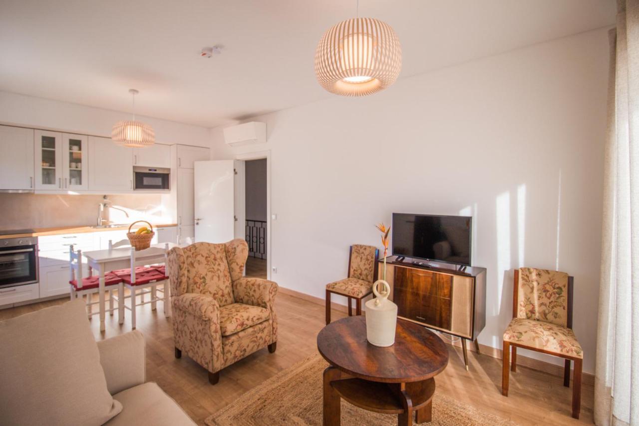 קסקאיס 188 Apartments - Estrelicia - Pool And Balcony מראה חיצוני תמונה